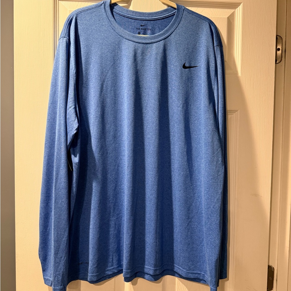 Nike Men's Blue Long Sleeve Dri-fit Crew Neck Shirt